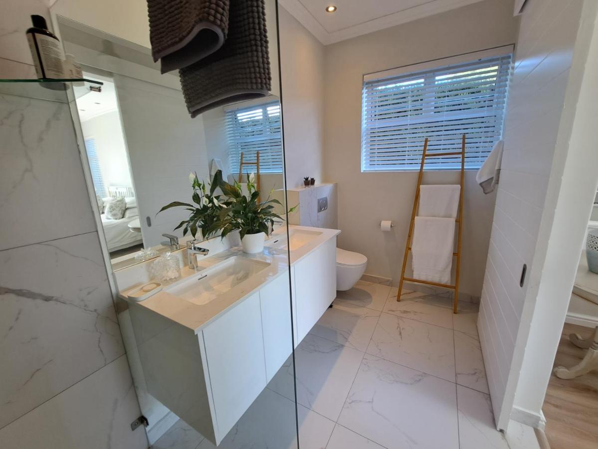 Knysna Private Estate Lagoon - Garden Apartments- Secure Estate 외부 사진